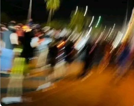 Him:i think sey na you come carry your phone o | MirrorLog