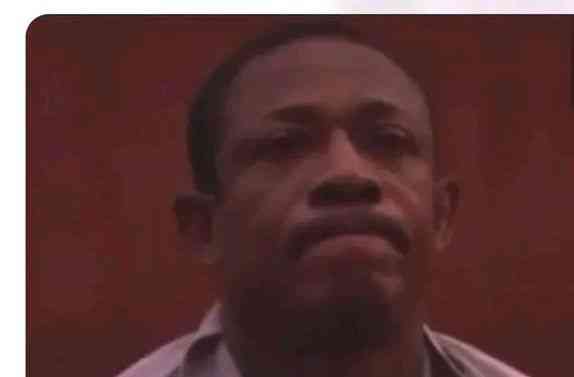 Abi make I go park go pray for travellers,make dey find me something at least | MirrorLog