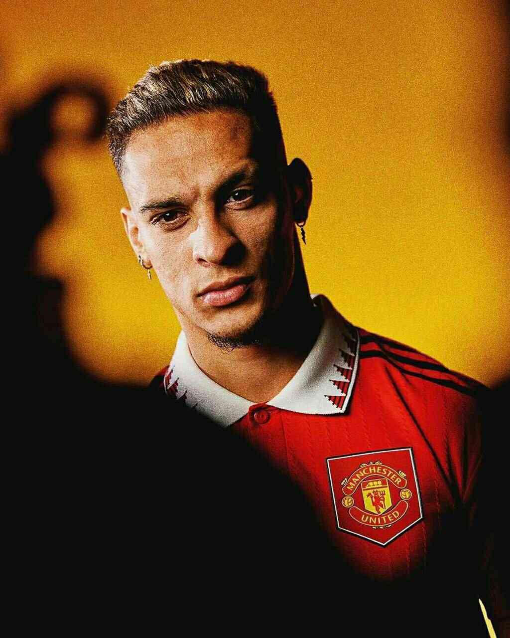 Anthony with the swags | MirrorLog