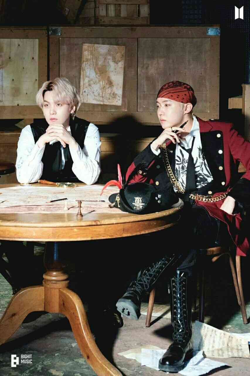 #BTS #celebrity | MirrorLog