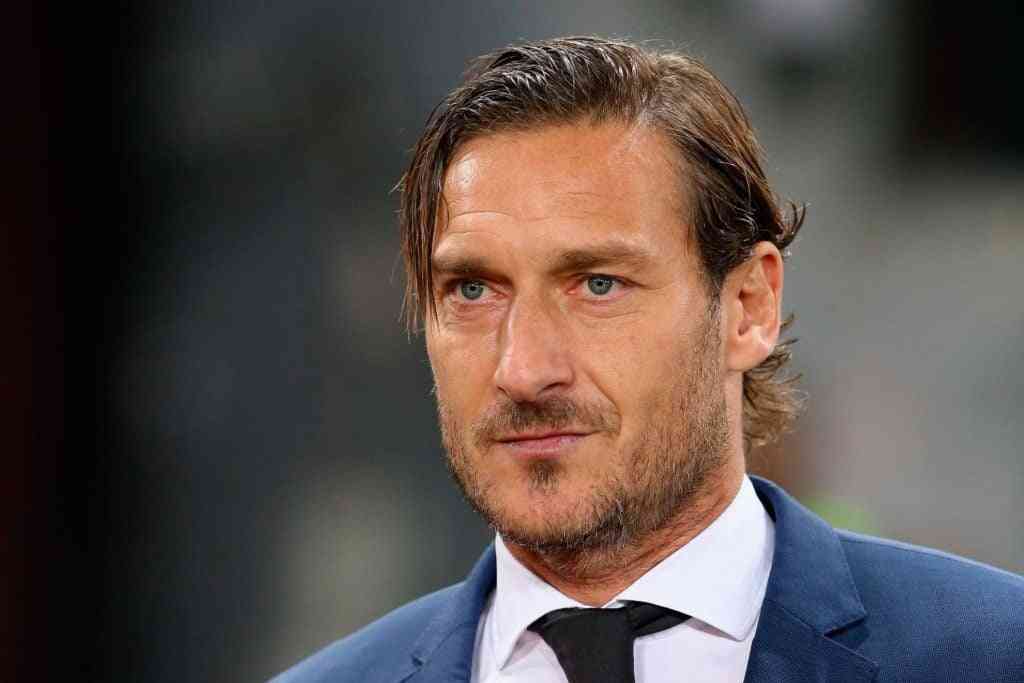 AS Roma legend, Francesco Totti, has snubbed Jose Mourinho’s side and named Juventus as the favourite club to win the Serie A title this season. | MirrorLog