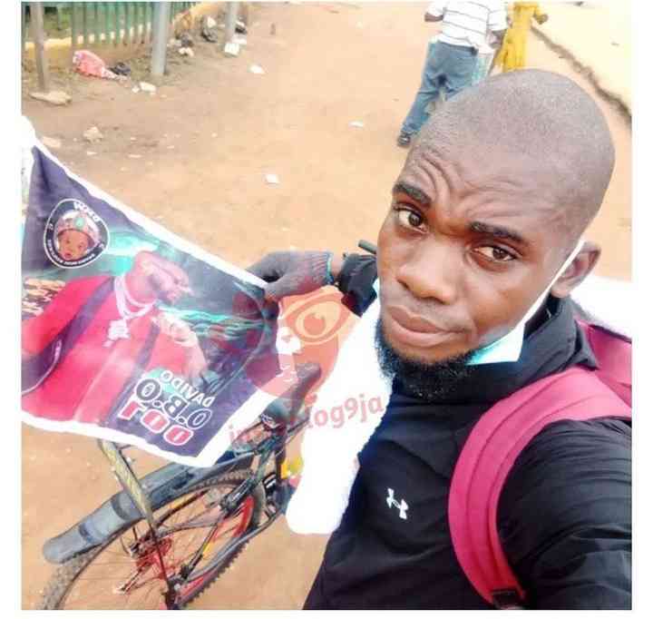 A fan of Davido who decide to ride bicycle to Lagos to see Davido as finally gotten to Lagos | MirrorLog