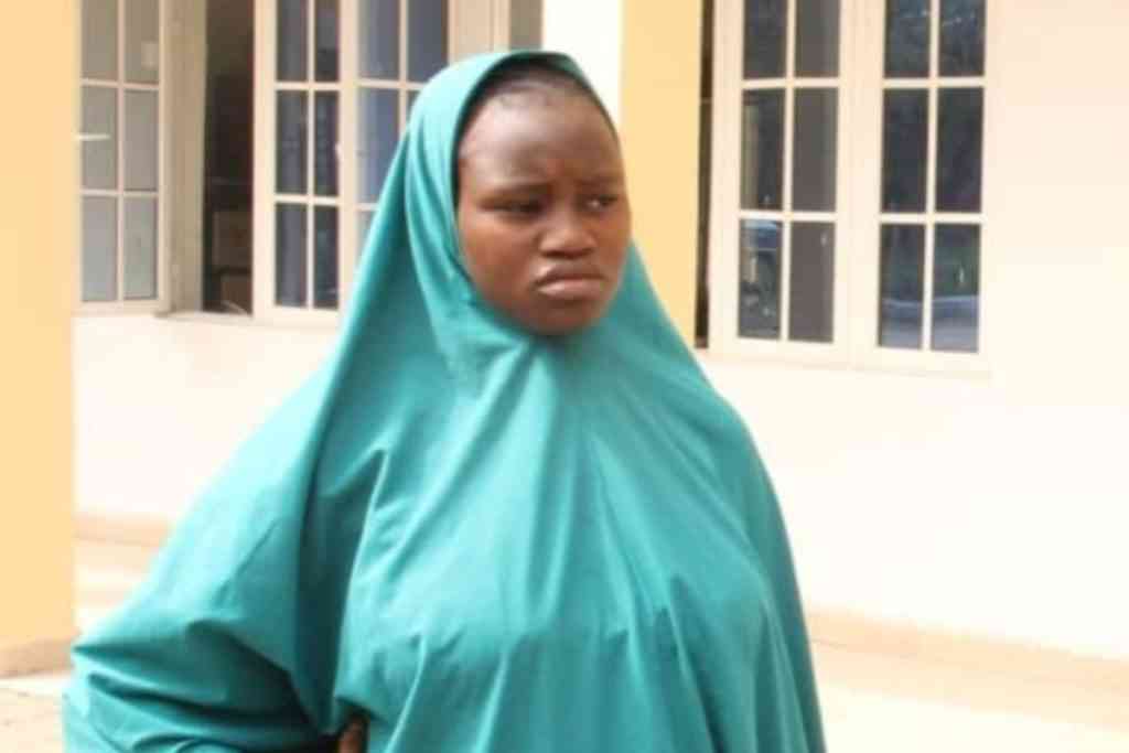 A teenage mother detained for killing stepdaughter | MirrorLog