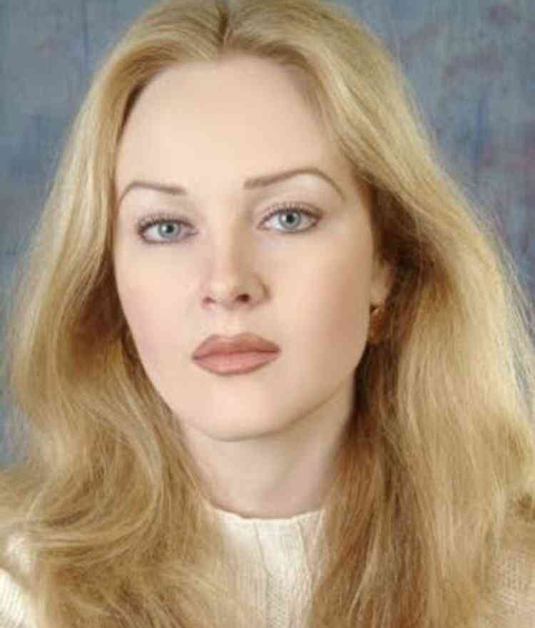 A Russian man tried to rob a salon. However, the owner of the salon overpowered him and tied him up. She then force-fed him Viagra and used him as a sex slave for 3 days | MirrorLog